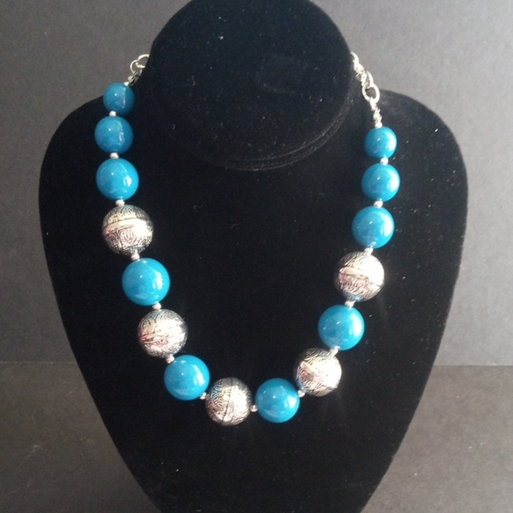 Paparazzi Turquoise and Silver Statement Necklace